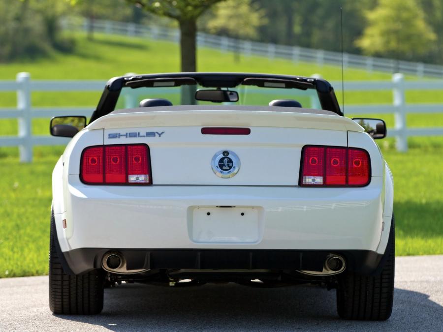  Shelby GT500 Convertible 2005 года  (фото 7 из 12)